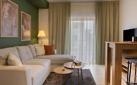 Loupi'S Home - Urban Apartment Cozy & Comfortable